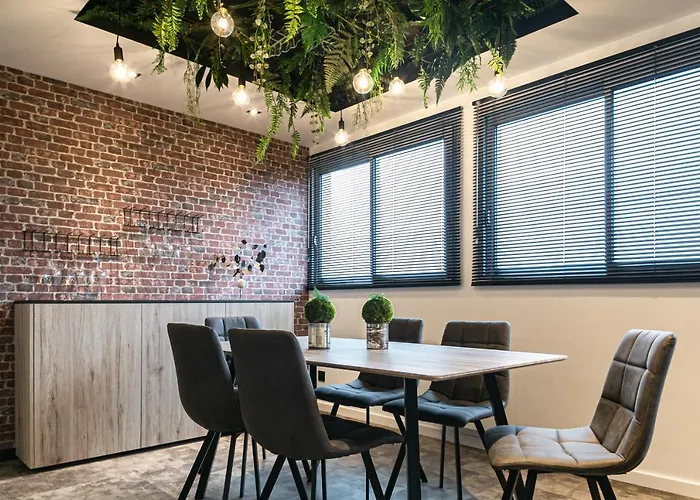 Little Factory - 2 Pièces - Parking Privé * Pau