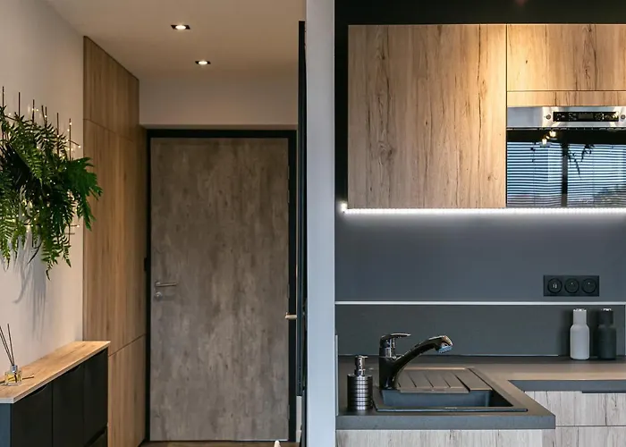 Little Factory - 2 Pièces - Parking Privé *